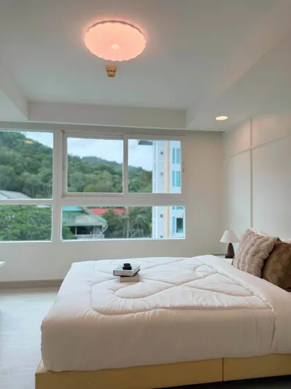 Spacious 1-Bed, 1-Bath Condo in Prime Samkong, Phuket Town