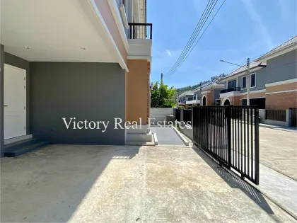 4-Bedroom, 3-Bathroom Villa Near British International School Phuket
