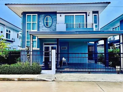 Villa Independiente cerca de Blue Tree y Boat Avenue en Bang Jo, Thalang