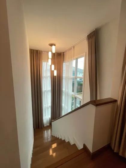 Villa Independiente cerca de Blue Tree y Boat Avenue en Bang Jo, Thalang