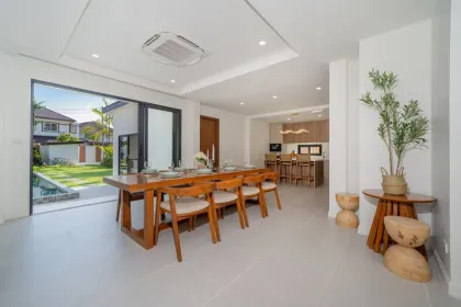 Spacieuse villa tropicale 4 chambres avec piscine proche Robinson Lifestyle Thalang