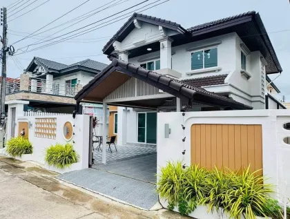 2-Story 4-Bedroom Villa Ready to Move In at Phuket Country Home