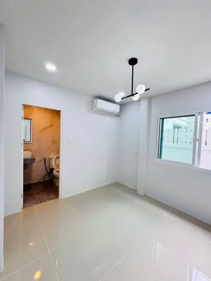 2-Story 4-Bedroom Villa Ready to Move In at Phuket Country Home
