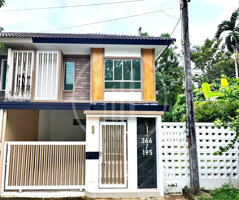 Modern 3-Bed Corner Townhouse for Sale in Pruksa Ville 58, Thalang