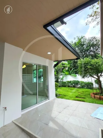 Modern 3-Bed Corner Townhouse for Sale in Pruksa Ville 58, Thalang