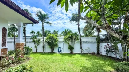 Villa Familiale de 4 Chambres à Manik, Bang Tao à Vendre