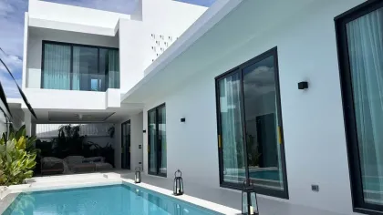 5 Bedroom Luxury Pool Villa for Sale in Rawai, Phuket