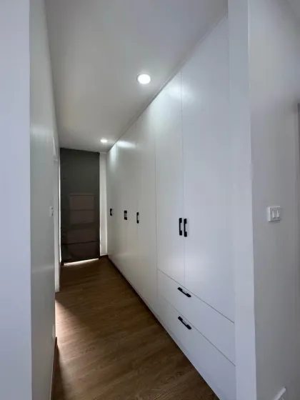 ใหม่! บ้านพูลวิลล่าปรับปรุงใหม่ 4 ห้องนอน 5 ห้องน้ำในชะลอง