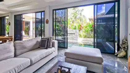 Contemporary 3-Bedroom Pool Villa near Rawai Beach