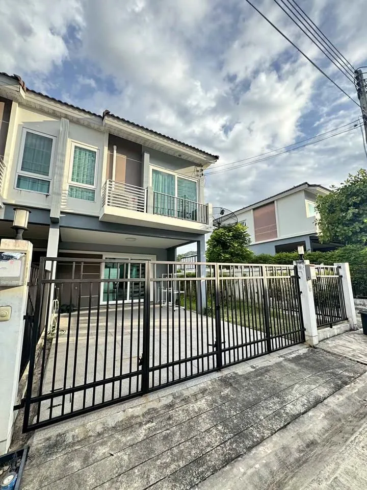 布吉镇Supalai Primo KuKu迷人三居室拐角联排别墅