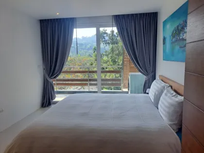 Renovierte 2-Zimmer-Wohnung mit Golfplatzblick in Kathu