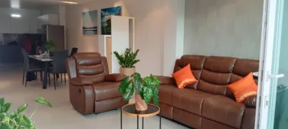 Renovierte 2-Zimmer-Wohnung mit Golfplatzblick in Kathu
