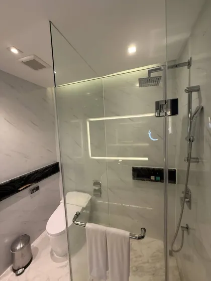 Luxuriöse 1-Zimmer-Wohnung mit Poolzugang im Wyndham Grand Nai Harn