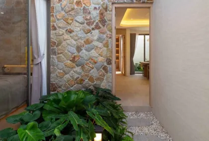 Modern 3-Bedroom Pool Villa in Chalong