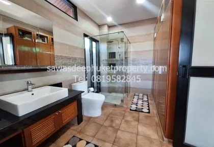 Villa rénovée avec piscine 2 chambres à Rawai