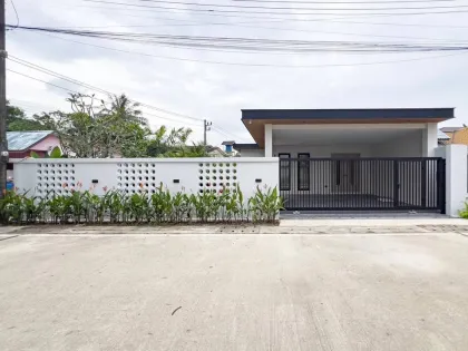Villa mit 2 Schlafzimmern und 3 Badezimmern in Cherng Talay