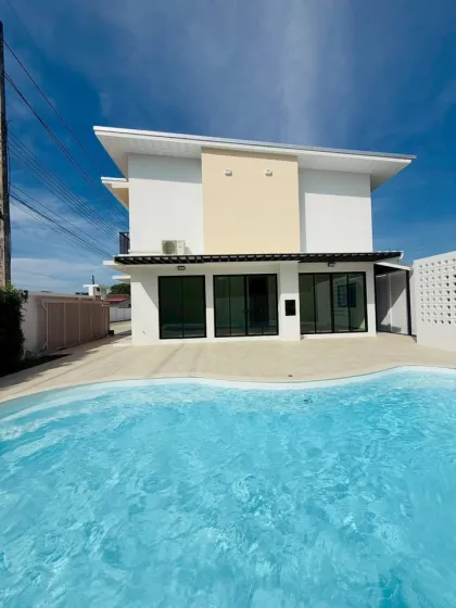 Nouvelle villa avec piscine 3 chambres prête à emménager au The Place Thalang