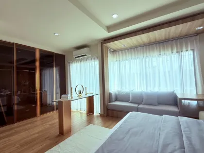 Nouvelle villa avec piscine 3 chambres prête à emménager au The Place Thalang