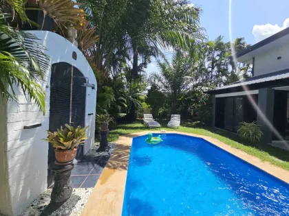 Villa Privée avec Piscine 2 Chambres 3 Salles à Saiyuan, Phuket