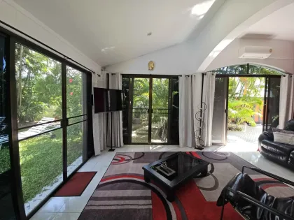 Villa Privée avec Piscine 2 Chambres 3 Salles à Saiyuan, Phuket