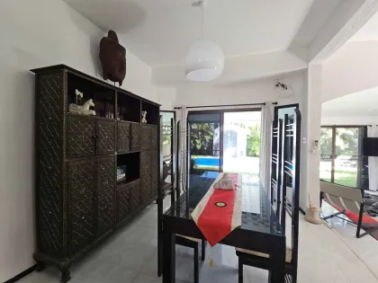 Villa Privée avec Piscine 2 Chambres 3 Salles à Saiyuan, Phuket
