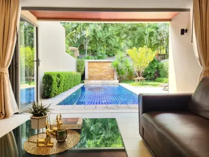 Luxury 2-Bedroom Modern Tropical Pool Villa at The Harmony Villa