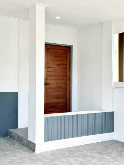ทาวน์เฮาส์ 2 ชั้น รีโนเวทสวยใจกลางฉลอง