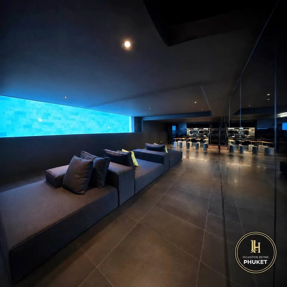Ultra-Luxus 5-Schlafzimmer Privatpoolvilla in Phuket