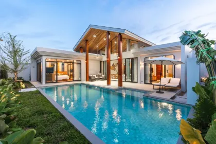 Moderne 3-Schlafzimmer Villa mit privatem Pool in Thalang