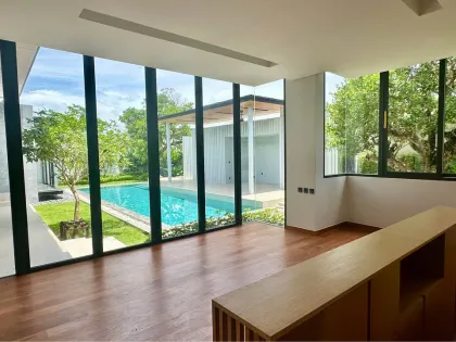 Villa de luxe 4 chambres avec piscine à Botanica Foresta, Bangtao