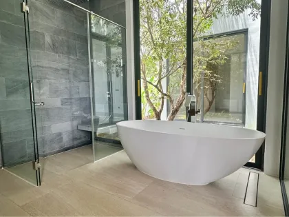 Villa de luxe 4 chambres avec piscine à Botanica Foresta, Bangtao