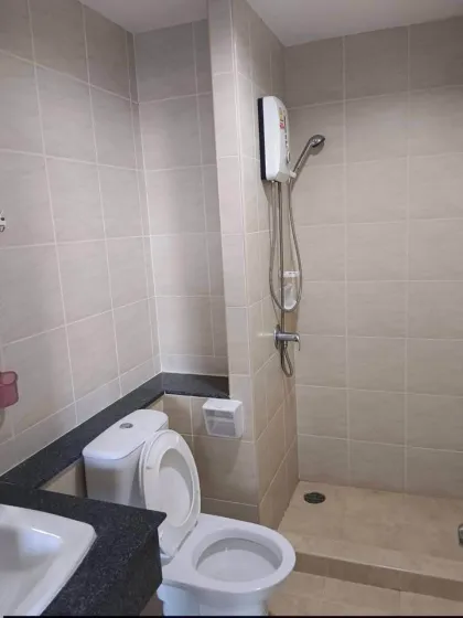 2-Bed 2-Bath Apartment for Sale at The Clover Condo, Wichit