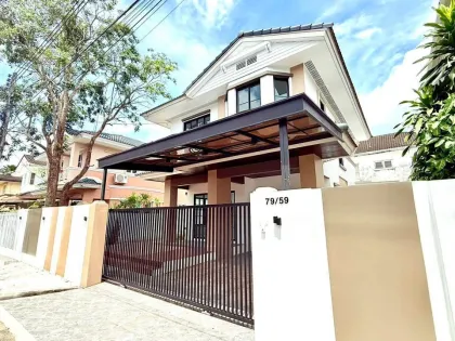 Zu verkaufen: 3-Zimmer-Villa im Land & Houses Park Chalong, Phuket
