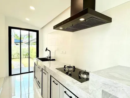 Zu verkaufen: 3-Zimmer-Villa im Land & Houses Park Chalong, Phuket
