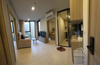 คอนโด 1 ห้องนอนใหม่พร้อมวิวสระว่ายน้ำที่ The Base Rise ภูเก็ต