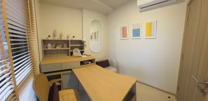 คอนโด 1 ห้องนอนใหม่พร้อมวิวสระว่ายน้ำที่ The Base Rise ภูเก็ต