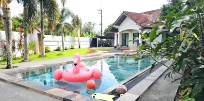 Beautiful 3-Bedroom Pool Villa for Sale in Layan, Phuket