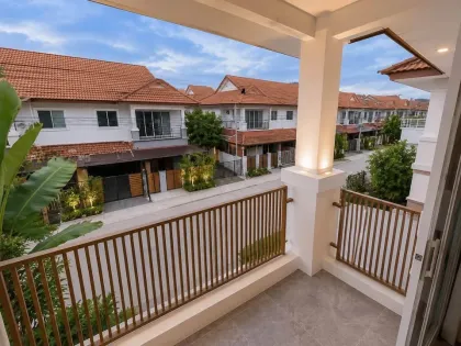 Schön renoviertes Familienhaus mit 4 Schlafzimmern in Wichit