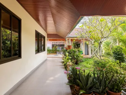 Spacious 4-Bedroom Villa for Sale in Koh Kaew, Phuket