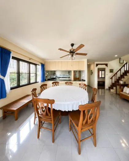 Spacious 4-Bedroom Villa for Sale in Koh Kaew, Phuket