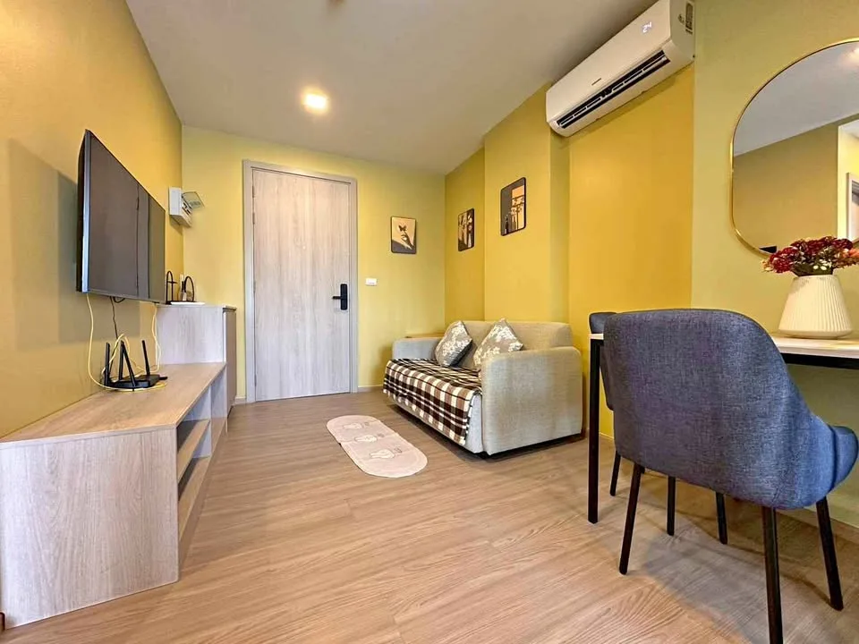 Bel appartement 1 chambre avec vue sur la piscine à D Condo Reef Kathu