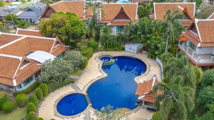 Traditional Thai-style Villa with 4 Bedrooms in Rawai
