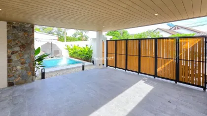 Chalong Family Pool Villa with 3 Bedrooms Near BCIS
