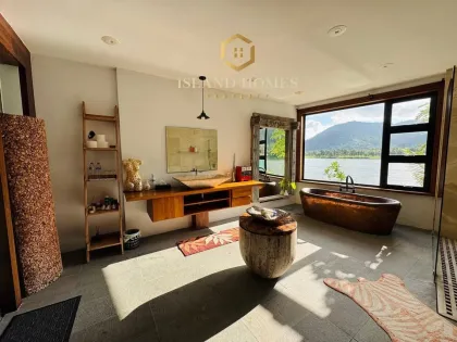 Villa exclusive avec piscine et vue sur lac et coucher de soleil à Phuket