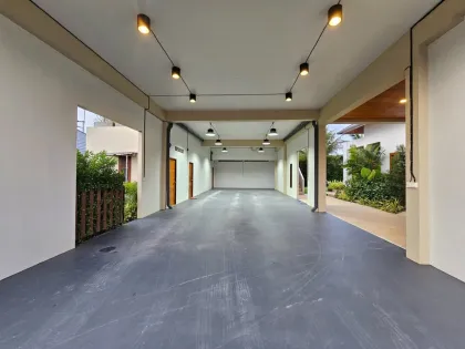 5-Bedroom Villa with Private Pool in Cherng Talay