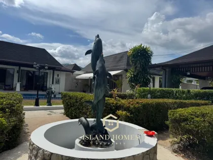 Spacious 4-Bedroom Pool Villa with Large Garden Near Yamu, Phuket