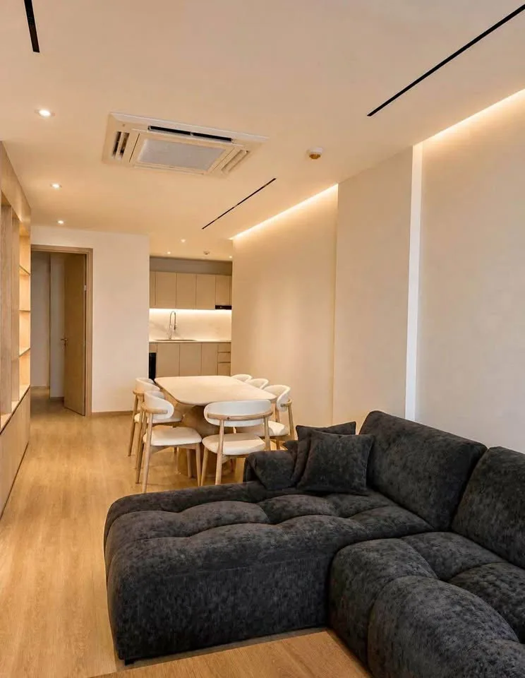 2-Bedroom Apartment at The AQUA by Boat Pattana