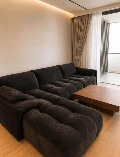 2-Bedroom Apartment at The AQUA by Boat Pattana