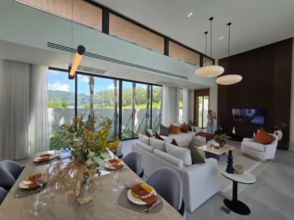 Villa de luxe moderne en colline avec piscine privée à Si Sunthon