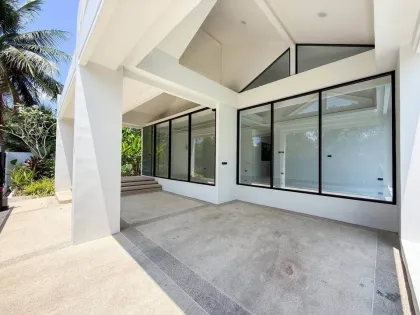 New 4-Bedroom, 5-Bathroom Pool Villa Near Chalong, Phuket